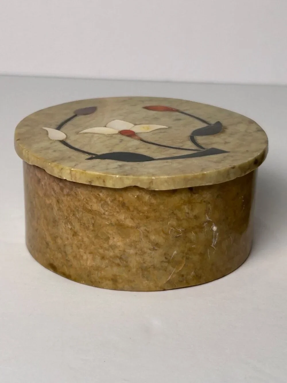 VTG Soapstone Floral Trinket Boxes Set Of 2 Handmade In India Pearl Collectible